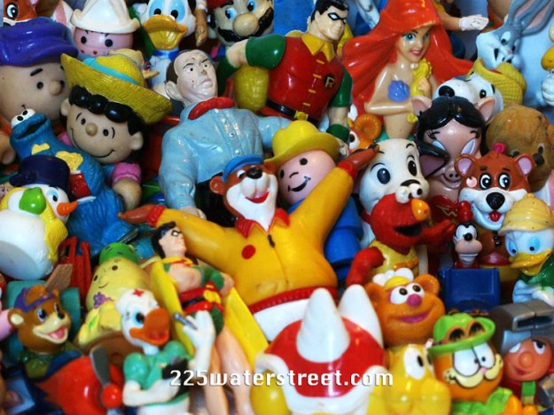 plastic-figurines